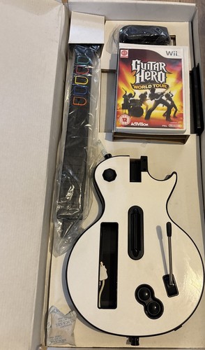 Boxed guitar hero world tour - boxed,
